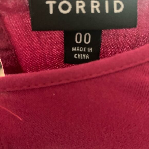 Torrid Purple/Mauvey Flouncy dress size ( 10-12 torrid sizing)‎ - Picture 4 of 7